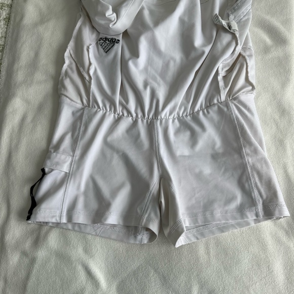 Adidas Skort Size Small - Picture 3 of 6